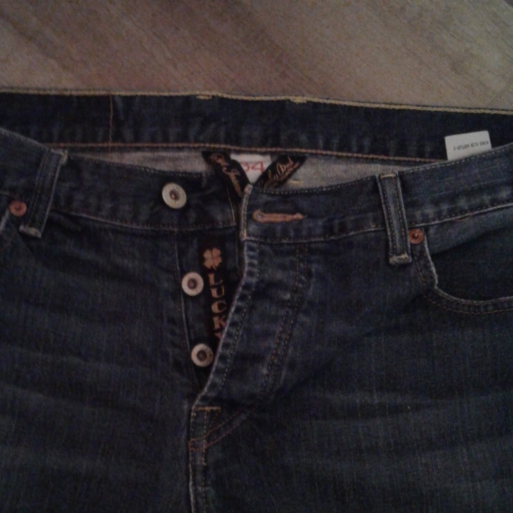 Lucky brand short inseam jeans by gene montesano